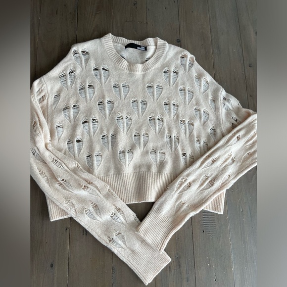 Love Moschino love heart sweater light salmon pink NWOT - Picture 1 of 6